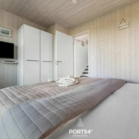 Holiday home Ostseelchen Marina *